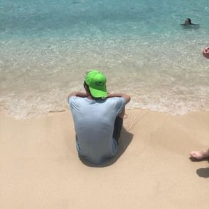 Meet your Posher, Connor